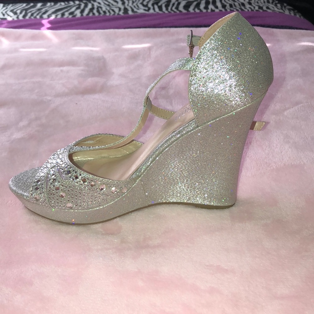 Prom/Beauty Pageant Shoes - Picture 2 of 4
